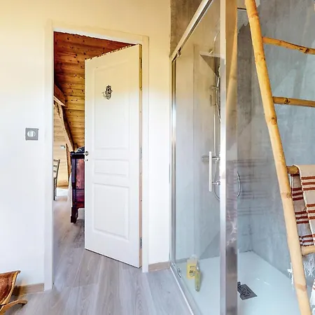 Beautiful In Lastic Bourg-Lastic