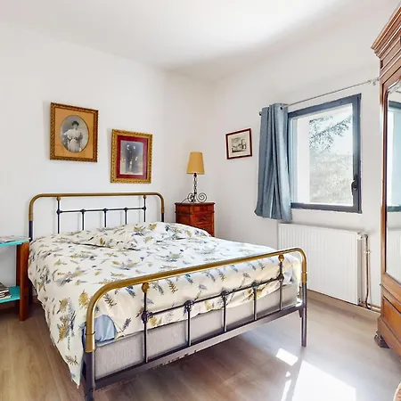 Beautiful In Lastic *