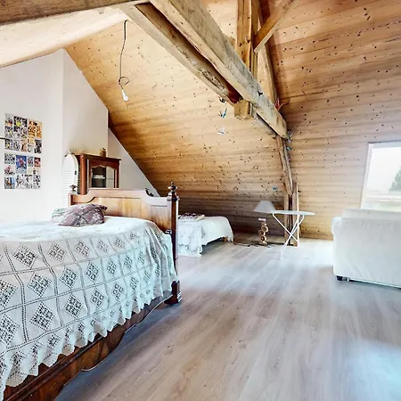 Beautiful In Lastic Bourg-Lastic