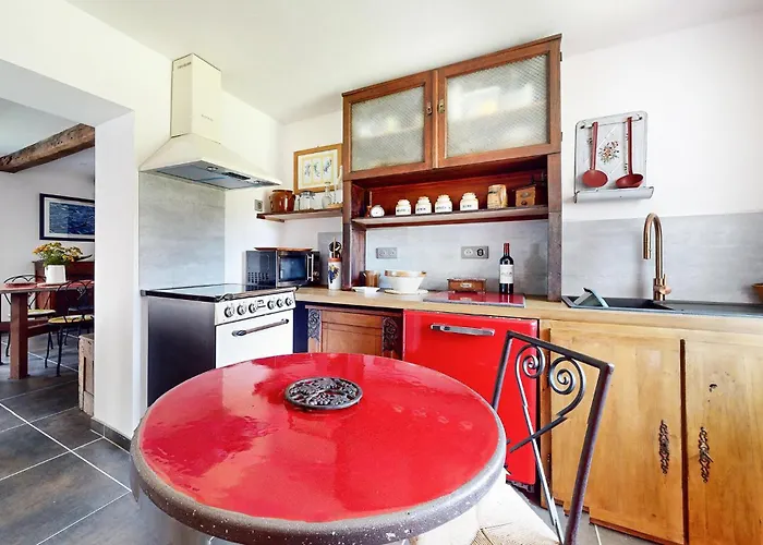 Beautiful In Lastic *